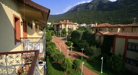Destina Hotel