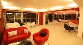 Destina Hotel