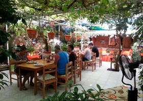 Ferah Pension Monica's Place