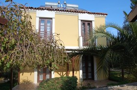 Gondol Apartments