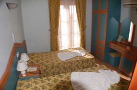 Gondol Apartments