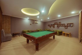 Han Deluxe Hotel & Suites