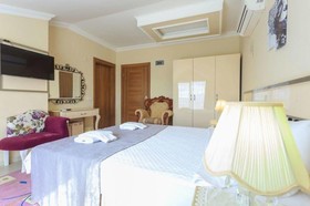 Milky Way Apart Hotel