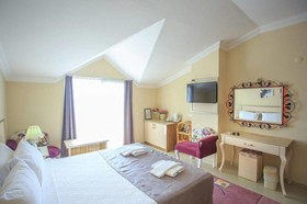 Milky Way Apart Hotel