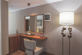 Orka Cove Hotel Penthouse & Suites