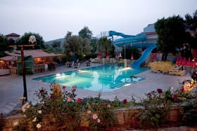 Zehra Tatil Köyü