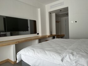 S-Cape Hotel