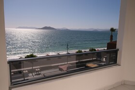 Sea Door Hotel