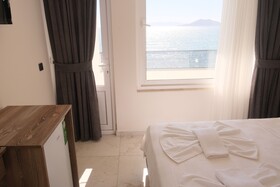 Sea Door Hotel