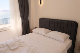 Sea Door Hotel