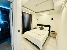 Sea Door Hotel