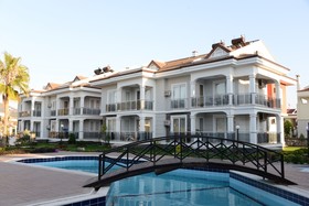 Sea Heaven Legend Apartments