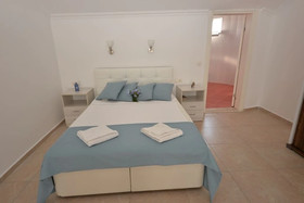 Sea Heaven Legend Apartments