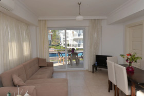 Sea Heaven Legend Apartments