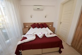 Sea Heaven Legend Apartments