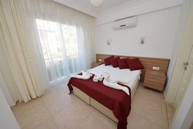 Sea Heaven Legend Apartments