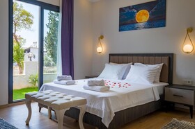 Sunrise City Residence