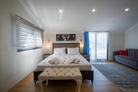 Sunrise City Residence