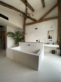 To Be Social House