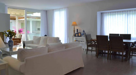Topaz Apartment