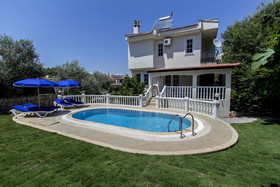 Villa Cagdas by Tatilpremium