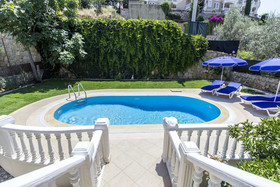 Villa Cagdas by Tatilpremium