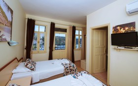 Villa Daffodil