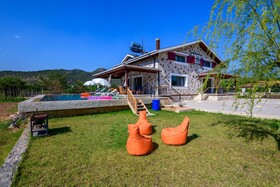 Villa Nazen