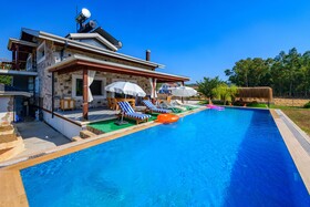 Villa Nazen
