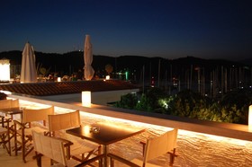 Yacht Boheme Hotel