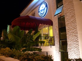 Yacht Boheme Hotel