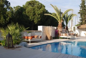 Yacht Boheme Hotel