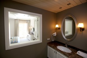 Yacht Classic Hotel