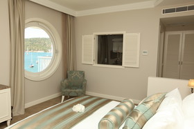 Yacht Classic Hotel