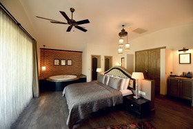 Yacht Classic Hotel