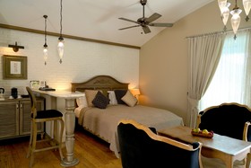 Yacht Classic Hotel