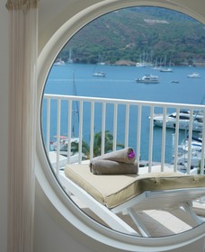 Yacht Classic Hotel