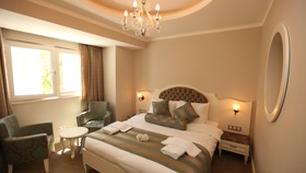Yacht Classic Hotel
