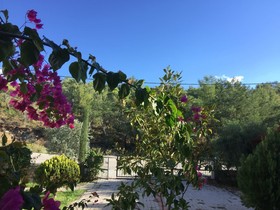 Yanar Villas