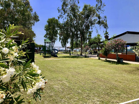 Zirkon Beach Camping
