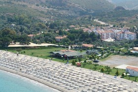 Hanedan Beach