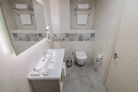 Dovv Hotel