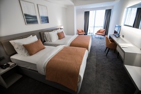 Dovv Hotel
