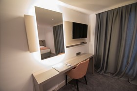 Dovv Hotel
