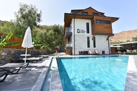 Casa Luxury Hotel