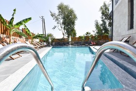 Casa Luxury Hotel