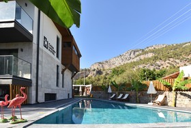 Casa Luxury Hotel
