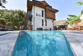 Casa Luxury Hotel