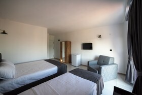 Imbrossa Hotel