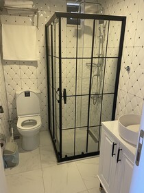 Imbrossa Hotel